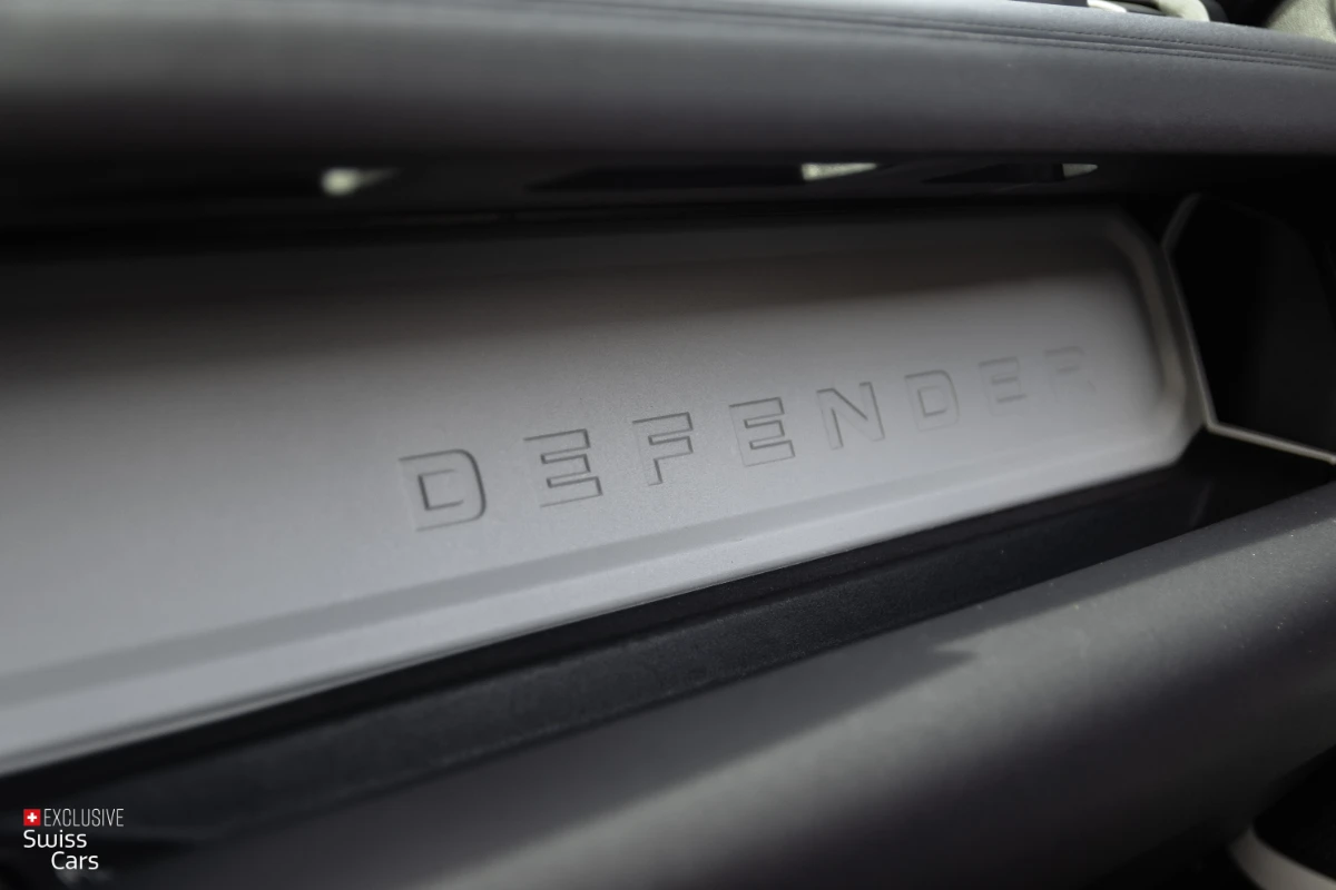 Exclusive Swiss Cars ORshoots - Exclusive Swiss Cars - Land Rover Defender - Met WM (21)