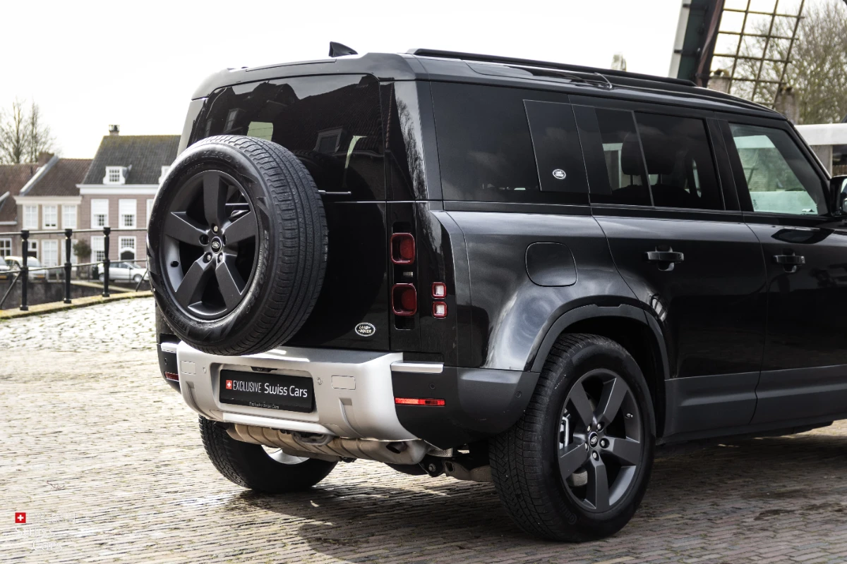 Exclusive Swiss Cars ORshoots - Exclusive Swiss Cars - Land Rover Defender - Met WM (9)