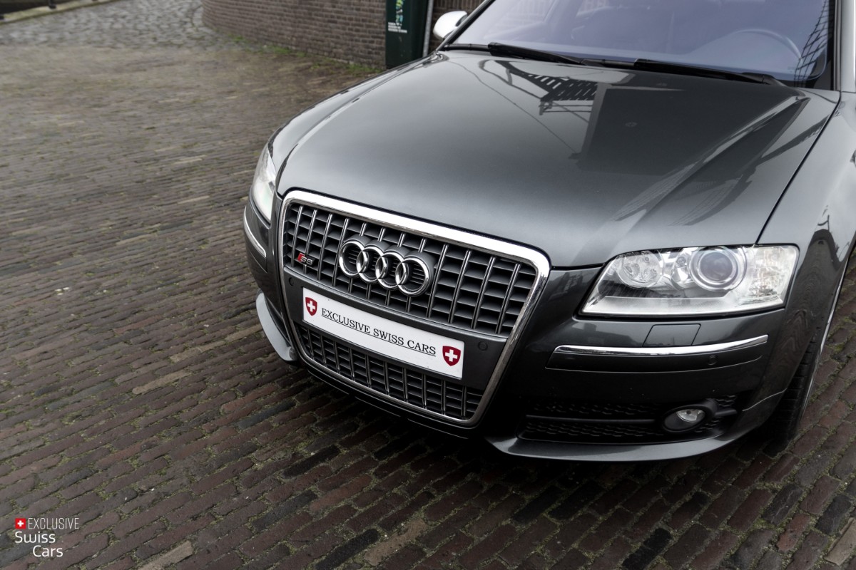 ORshoots - Exclusive Swiss Cars - Audi S8 - Met WM (5)