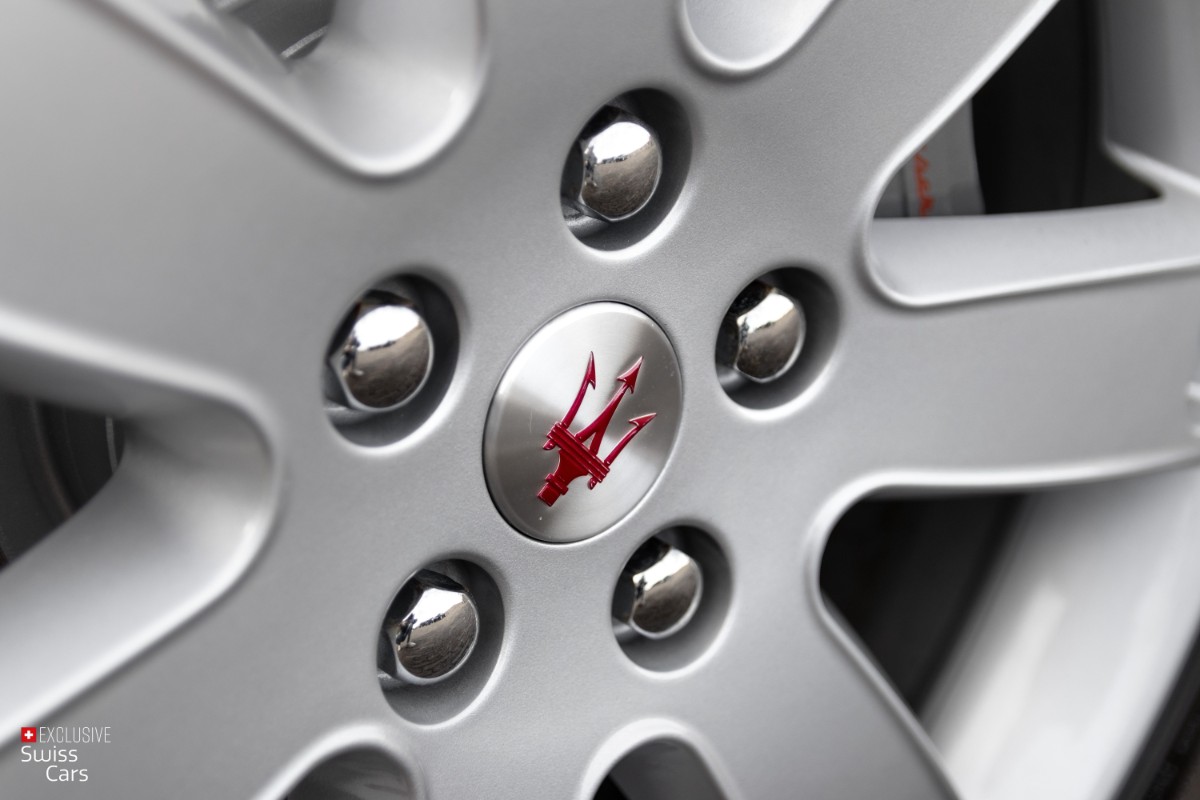 ORshoots - Exclusive Swiss Cars - Maserati Quattroporte - Met WM (11)