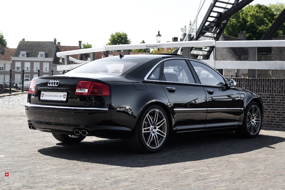ORshoots - Exclusive Swiss Cars - Audi S8 - Met WM (14)