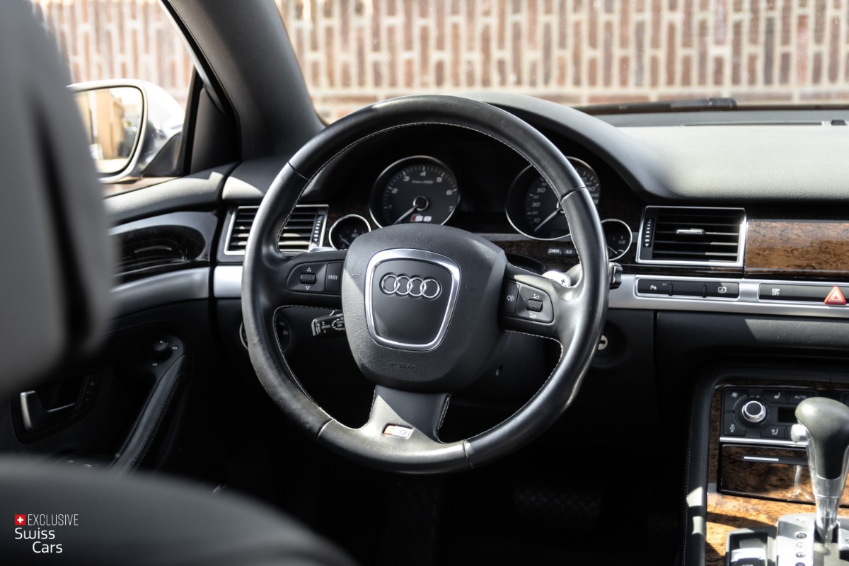 ORshoots - Exclusive Swiss Cars - Audi S8 - Met WM (47)