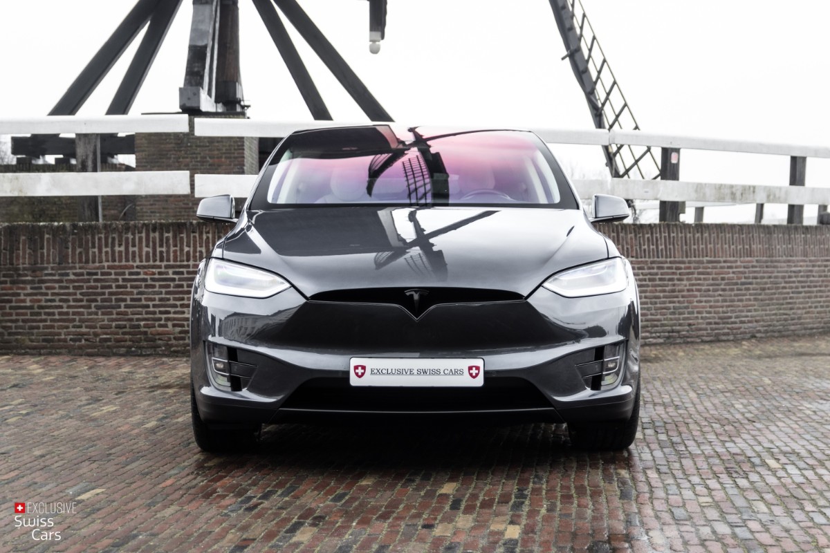 ORshoots - Exclusive Swiss Cars - Tesla Model X - Met WM (3)