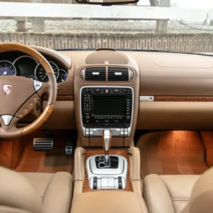 ORshoots - Exclusive Swiss Cars - Porsche Cayenne Turbo - Met WM (28)