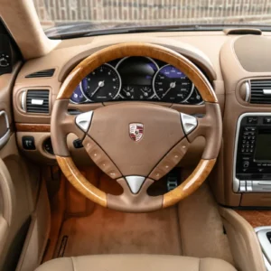 ORshoots - Exclusive Swiss Cars - Porsche Cayenne Turbo - Met WM (30)