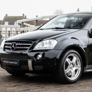 ORshoots - Exclusive Swiss Cars - Mercedes ML63 AMG - Met WM (2)