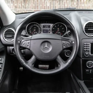 ORshoots - Exclusive Swiss Cars - Mercedes ML63 AMG - Met WM (29)