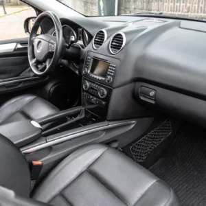 ORshoots - Exclusive Swiss Cars - Mercedes ML63 AMG - Met WM (30)