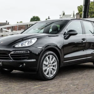 ORshoots - Exclusive Swiss Cars - Porsche Cayenne Hybrid - Met WM (1)