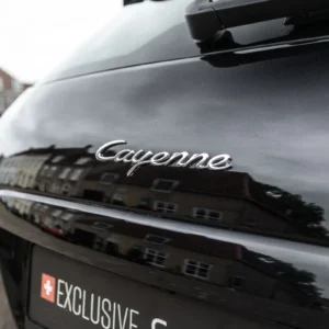 ORshoots - Exclusive Swiss Cars - Porsche Cayenne Hybrid - Met WM (14)