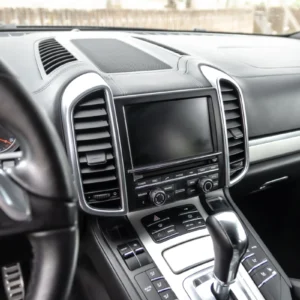 ORshoots - Exclusive Swiss Cars - Porsche Cayenne Hybrid - Met WM (17)