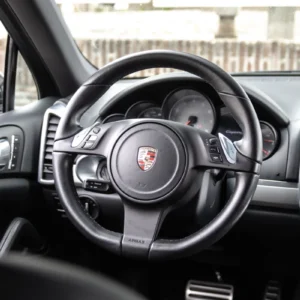 ORshoots - Exclusive Swiss Cars - Porsche Cayenne Hybrid - Met WM (31)