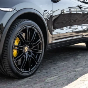 ORshoots - Exclusive Swiss Cars - Porsche Cayenne Turbo - Met WM (6)
