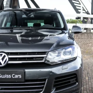 ORshoots - Exclusive Swiss Cars - Volkswagen Touareg - Met WM (4)
