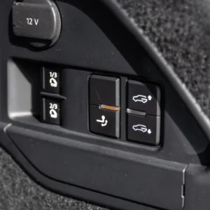 ORshoots - Exclusive Swiss Cars - Volkswagen Touareg - Met WM (40)