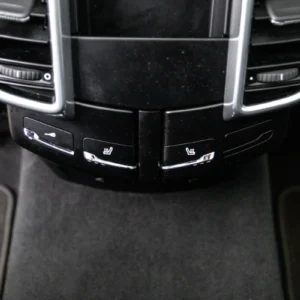 ORshoots - Exclusive Swiss Cars - Porsche Cayenne Turbo - Met WM (33)
