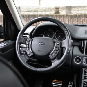 ORshoots - Exclusive Swiss Cars - Range Rover Vogue - Met WM (32)