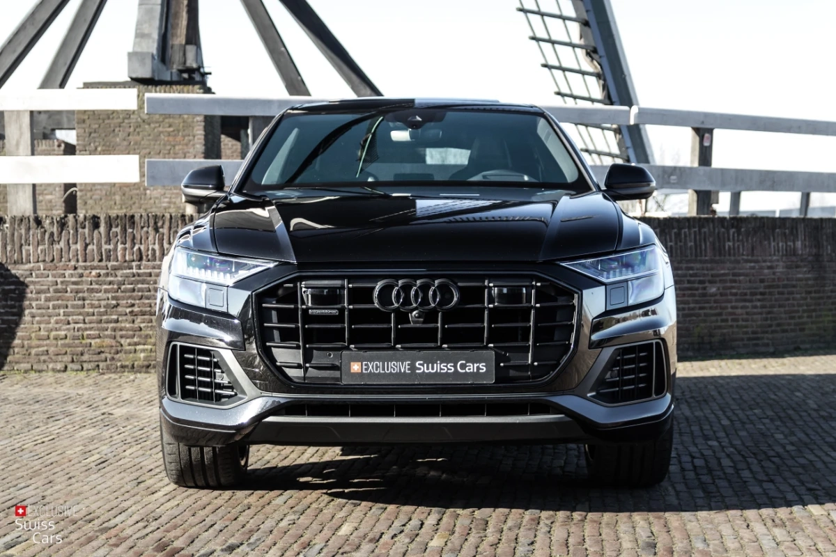 ORshoots - Exclusive Swiss Cars - Audi Q8 - Met WM (3)