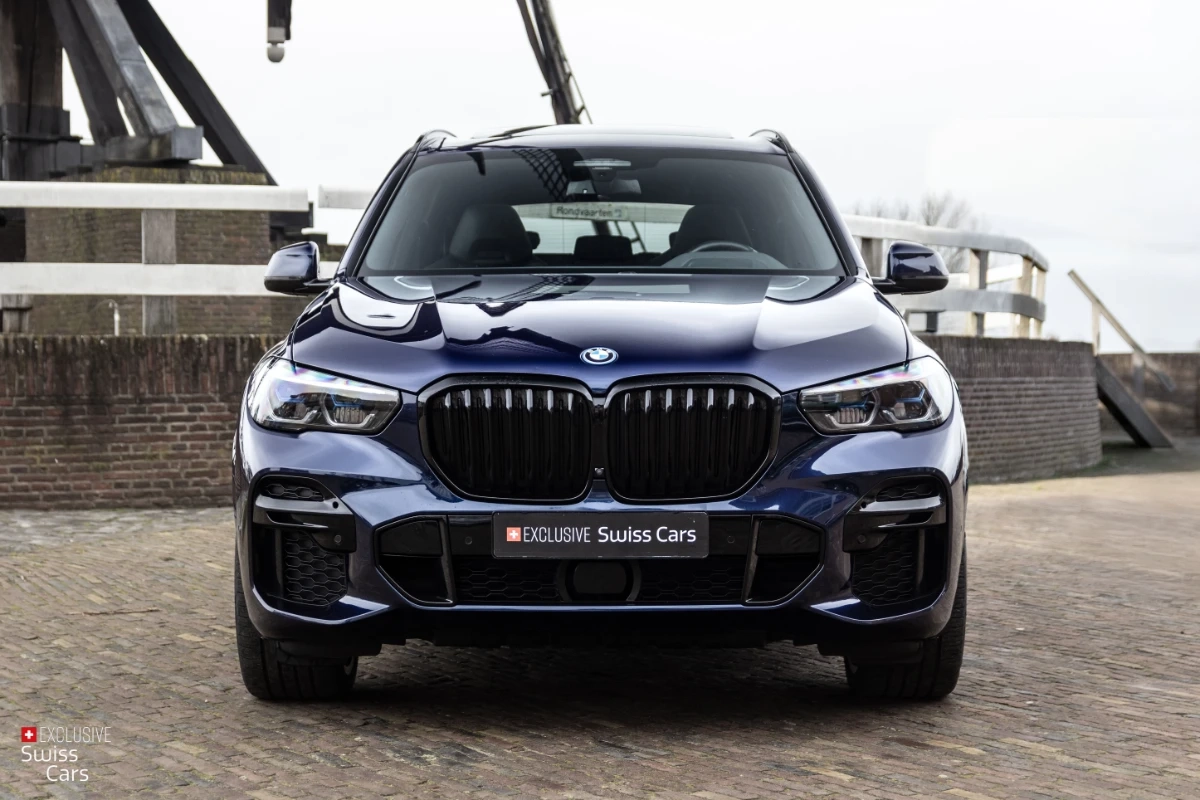 ORshoots - Exclusive Swiss Cars - BMW X5 - Met WM (3)