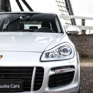 ORshoots - Exclusive Swiss Cars - Porsche Cayenne GTS - Met WM (4)