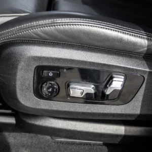 ORshoots - Exclusive Swiss Cars - BMW X5 (31) - 1 - Met WM