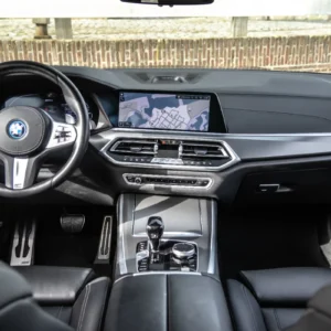 ORshoots - Exclusive Swiss Cars - BMW X5 (35) - 1 - Met WM