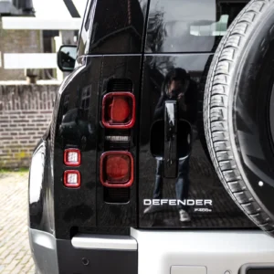 ORshoots - Exclusive Swiss Cars - Land Rover Defender - Met WM (11)