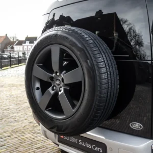 ORshoots - Exclusive Swiss Cars - Land Rover Defender - Met WM (12)