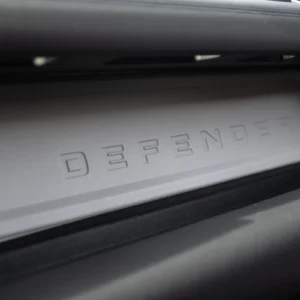 ORshoots - Exclusive Swiss Cars - Land Rover Defender - Met WM (21)
