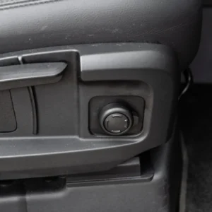 ORshoots - Exclusive Swiss Cars - Land Rover Defender - Met WM (33)