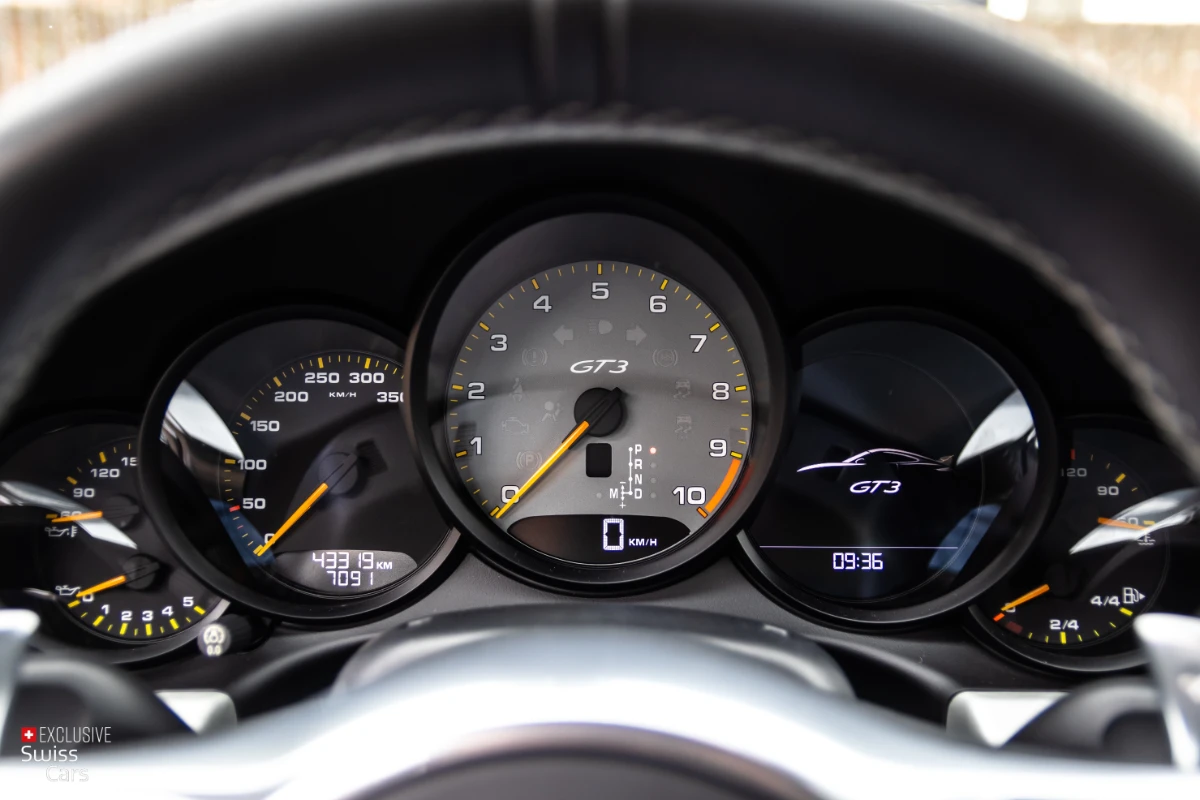 Exclusive Swiss Cars ORshoots - Exclusive Swiss Cars - Porsche 911 GT3 - Met WM (25)