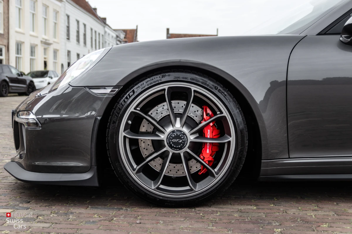 Exclusive Swiss Cars ORshoots - Exclusive Swiss Cars - Porsche 911 GT3 - Met WM (8)