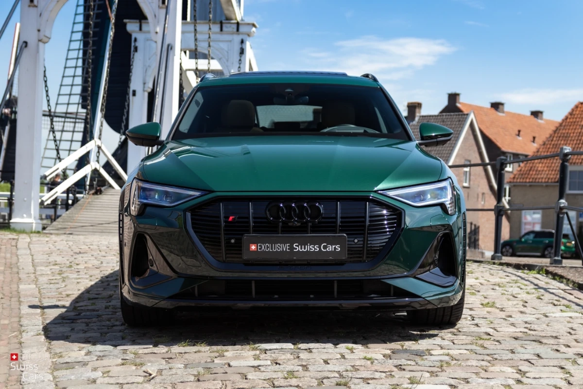 ORshoots - Exclusive Swiss Cars - Audi E-Tron - Met WM (3)