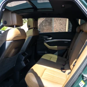 ORshoots - Exclusive Swiss Cars - Audi E-Tron - Met WM (32)