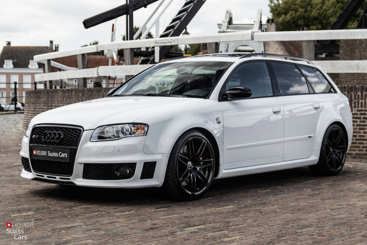 AUDI RS4 4.2 V8 RS4 Avant